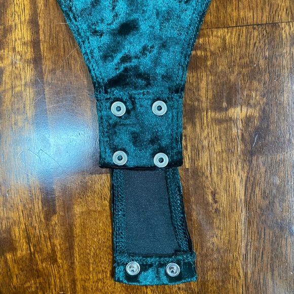 Velvet Green Body Suit - Picture 2 of 3